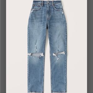 Abercrombie & Fitch Curve Love Ultra High Rise 90s Straight Jeans